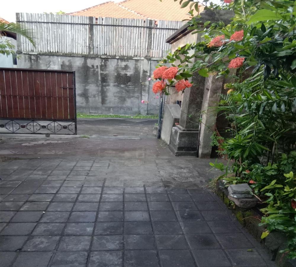 Loven Sanur Guest House Exterior foto